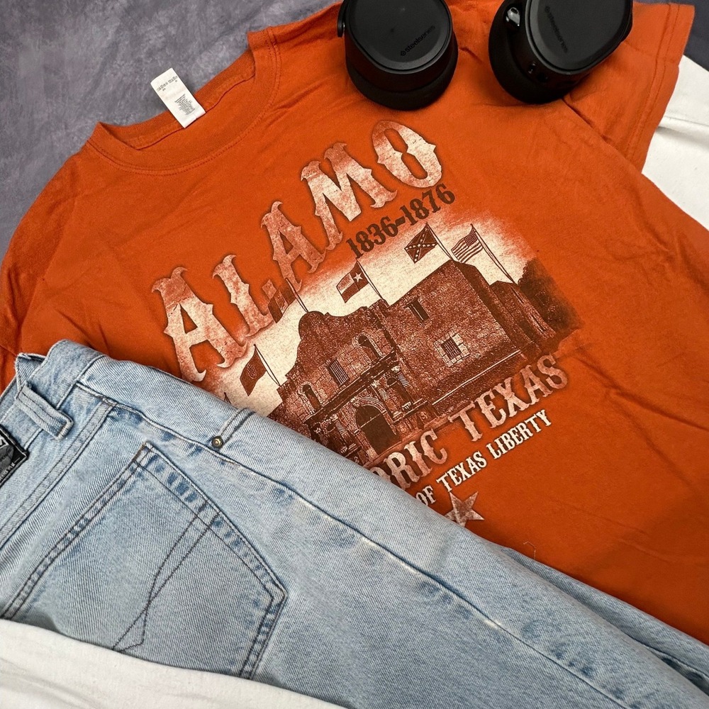 Gildan Alamo Historic Texas Graphic T Shirt‎ Orange Mens XL Boxy Fit Y2K Style - Picture 6 of 6